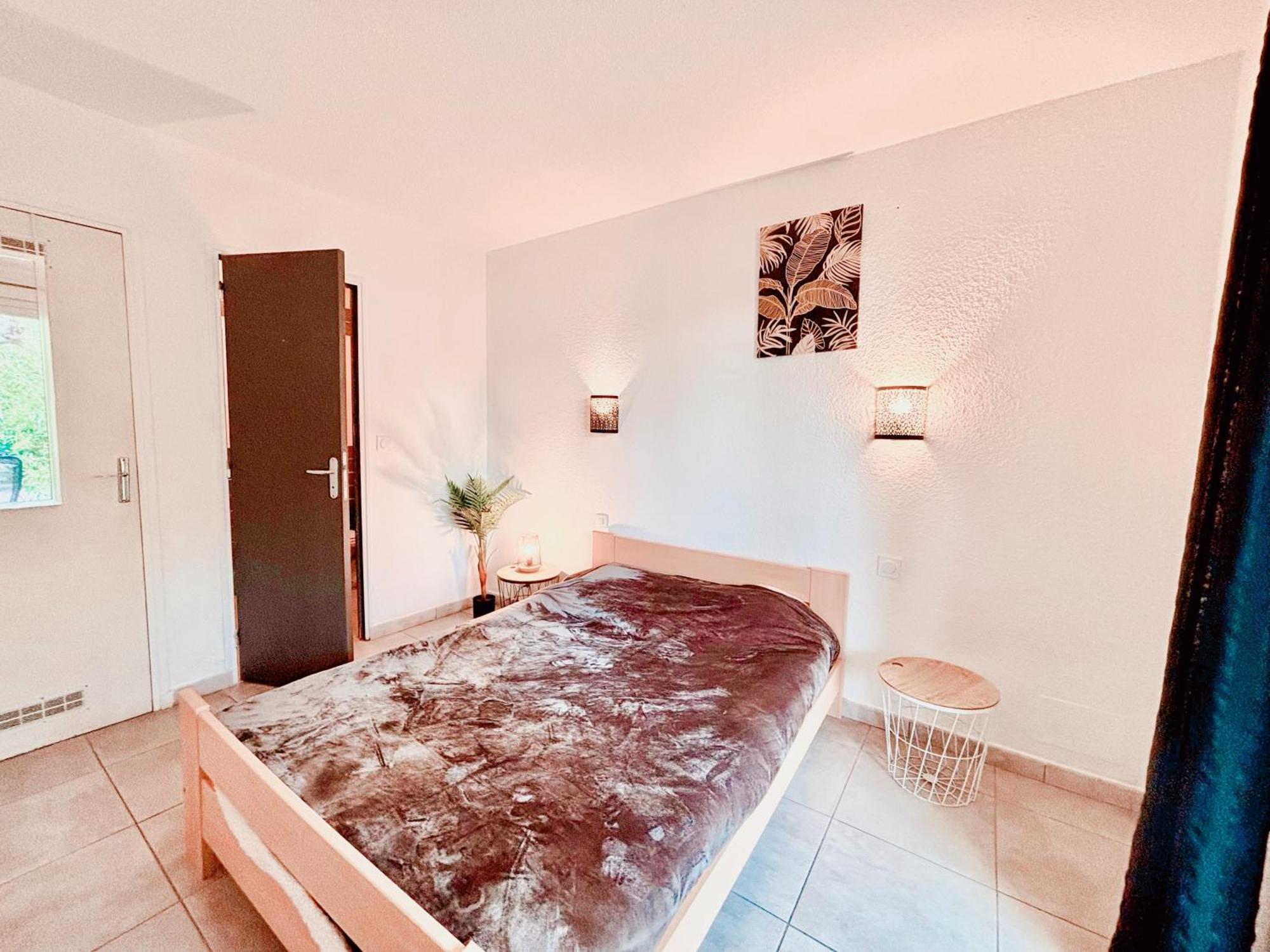 Appartement Calme Avec Jardin Privatif - 3 - Canet-en-Roussillon Exteriér fotografie