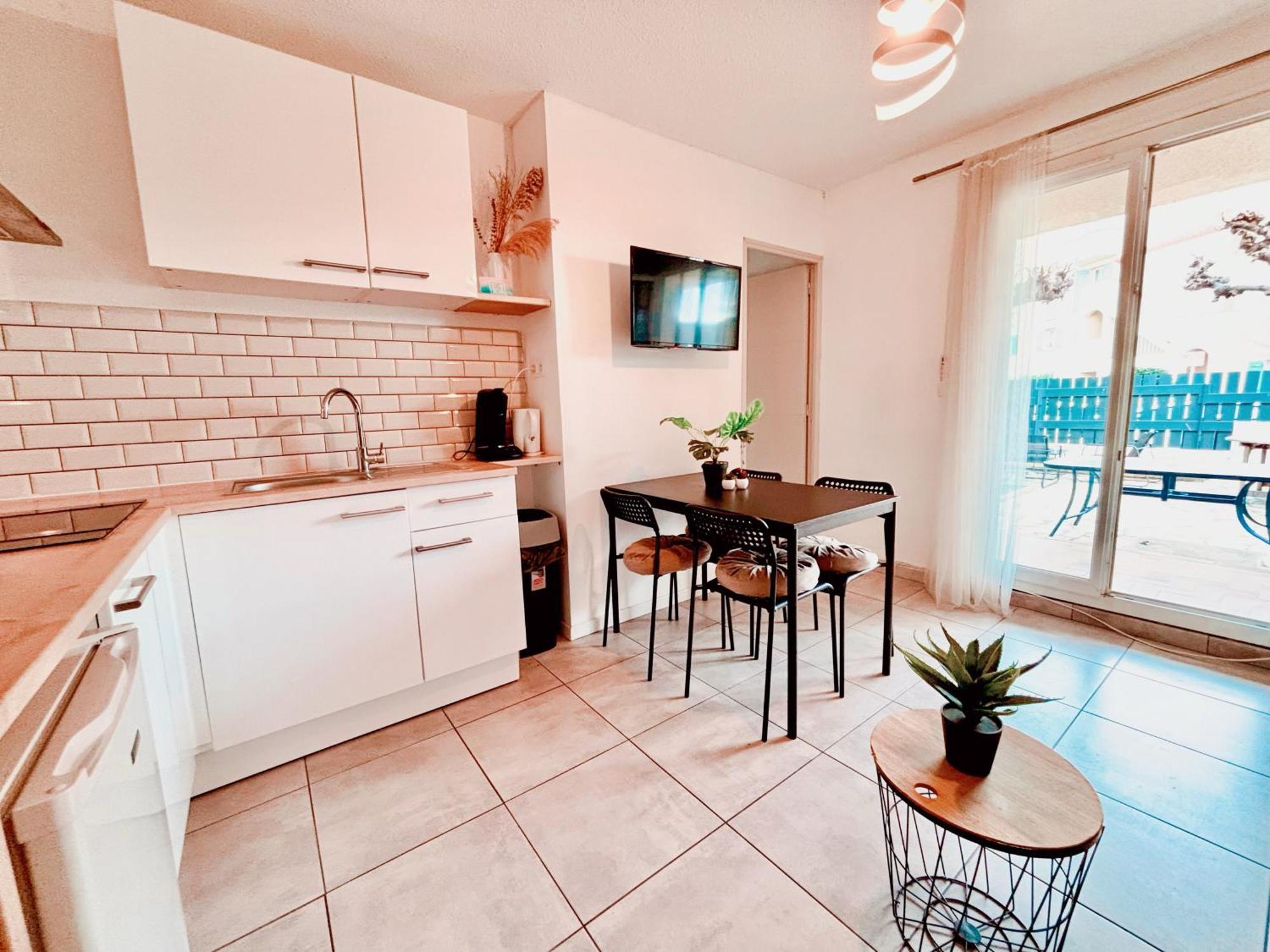 Appartement Calme Avec Jardin Privatif - 3 - Canet-en-Roussillon Exteriér fotografie