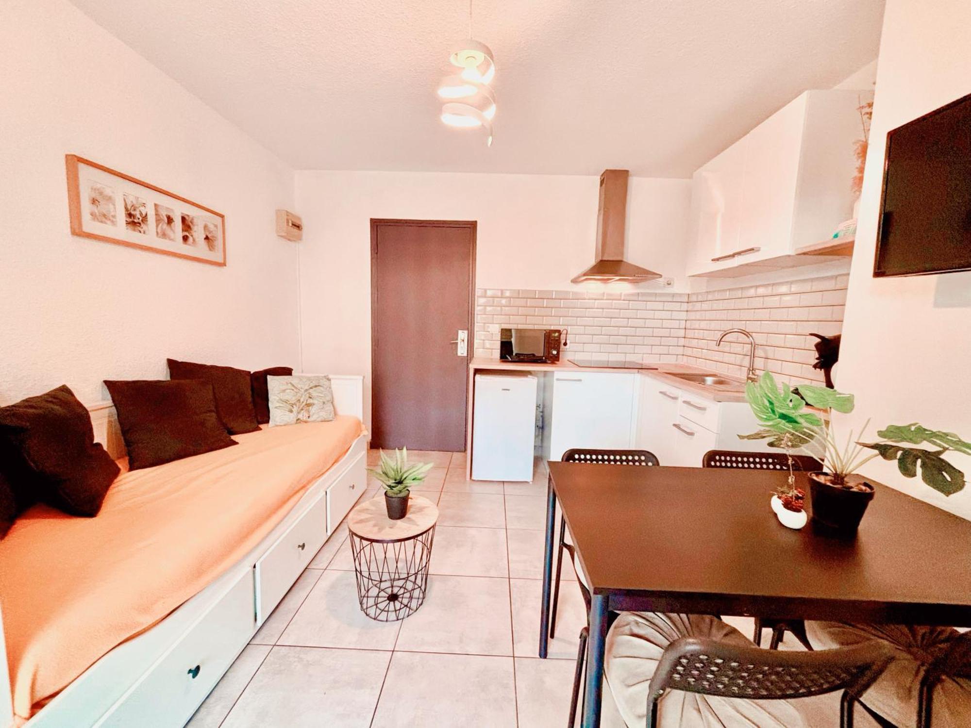 Appartement Calme Avec Jardin Privatif - 3 - Canet-en-Roussillon Exteriér fotografie